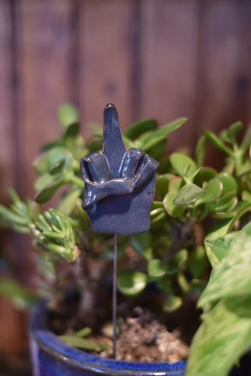 Plant Buddy : Middle Finger Hands – Mud & Maker